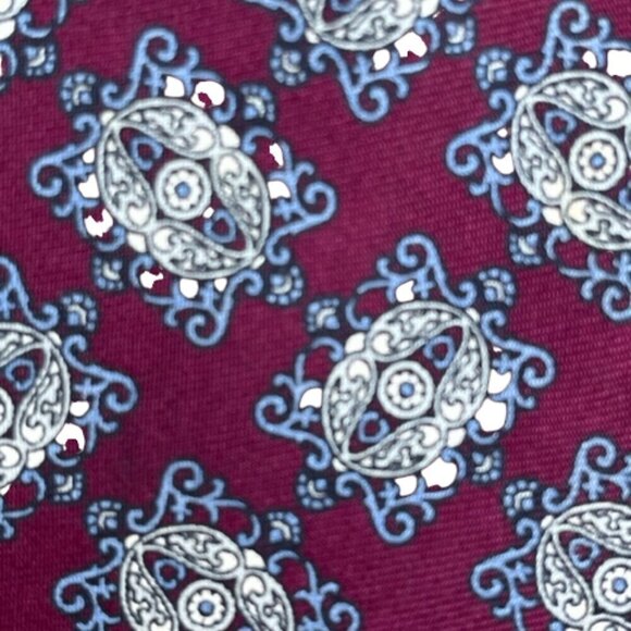 Christian Dior Men's Tie Necktie Designer 100% Silk Burgundy Cream Blue Paisley - Picture 4 of 9